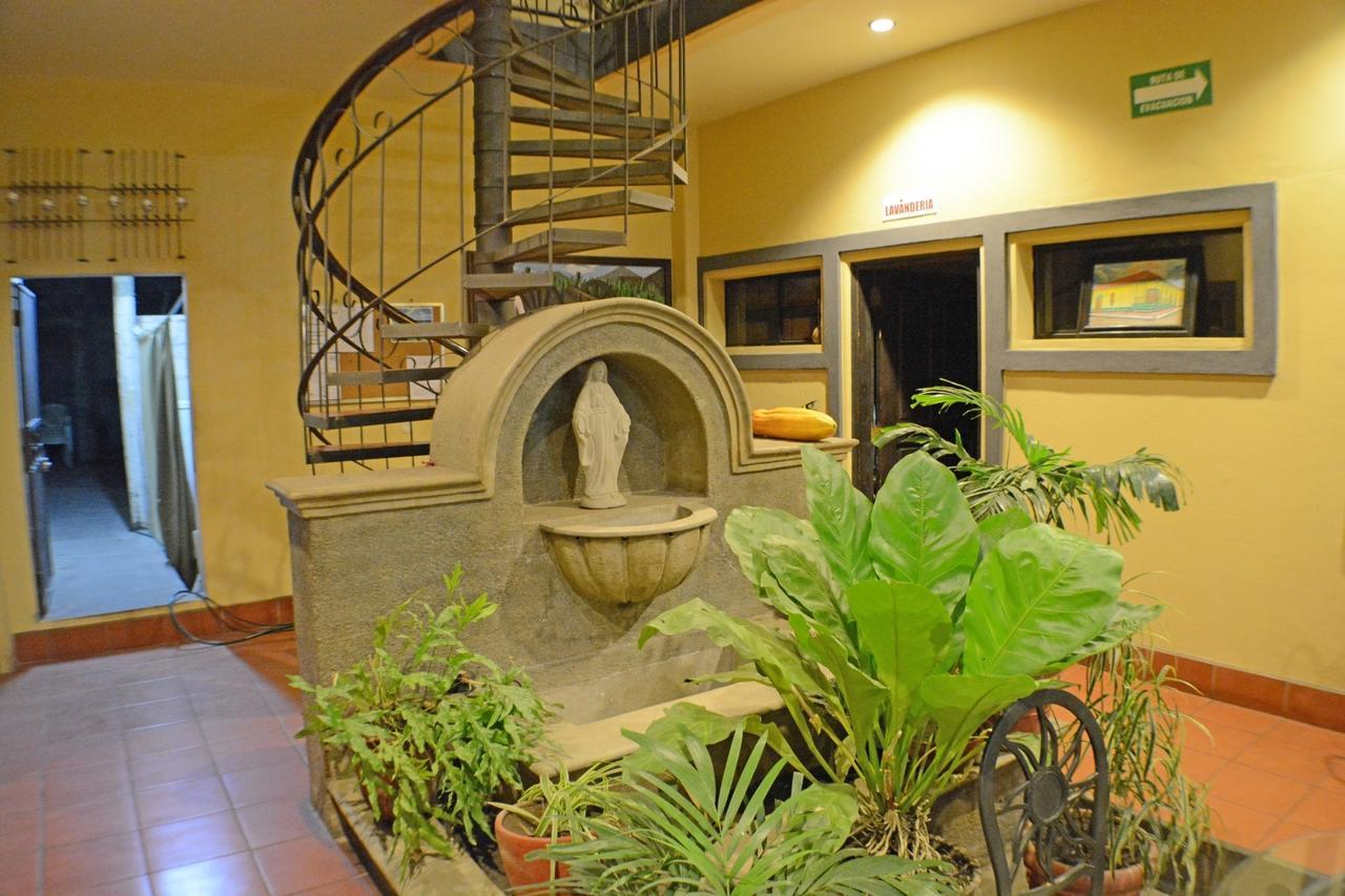 Hotel Los Balcones De Chinandega Exterior foto